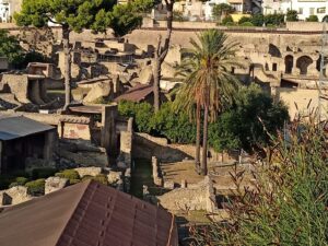 Parco Archeologico Ercolano: domenica apre il Giardino della Casa del Rilievo di Telefo