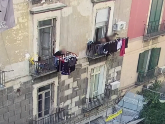 Un frame tratto dal video delle indagini dei Carabinieri di Napoli
