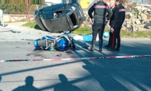 Incidente mortale a Castelcisterna: scontro auto-moto, perde la vita 42enne di Pomigliano d’Arco