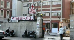 Finisce in ospedale quattordicenne malmenata dal suo ex di 15 anni