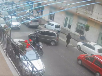 Un fotogramma di una delle rapine dell abanda tratto dal video fornito dai Carabinieri
