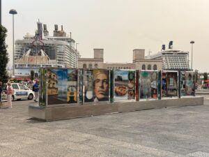 Inaugurato il nuovo brand del Comune di Napoli in Piazza Municipio