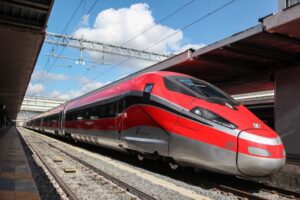 Sciopero dei treni da domani a lunedì: disagi in vista per l’utenza