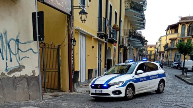 polizia locale pomigliano controlli