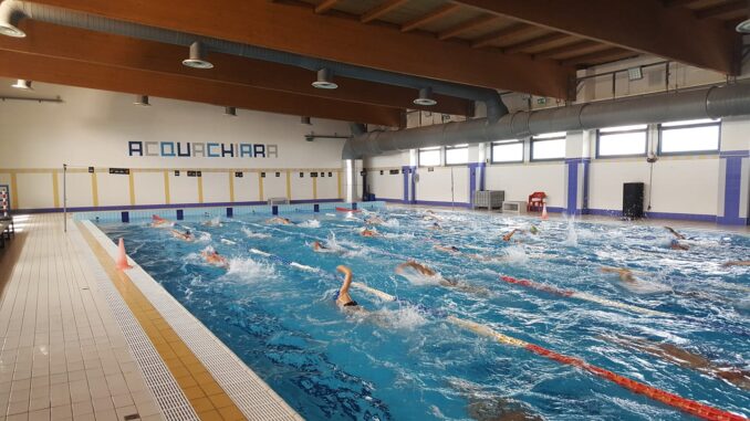 piscina comunale pomigliano