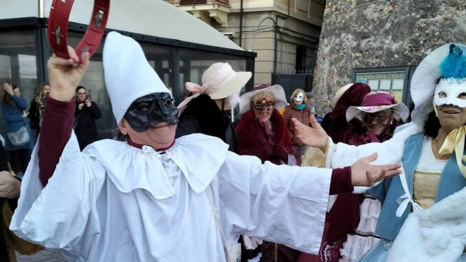 CIRO GIORGIO E' PULCINELLA FOTO