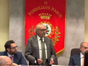 Pomigliano: ancora bagarre in aula consiliare, l’opposizione abbandona nuovamente i lavori