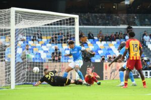 Napoli-Lecce 1-0: i partenopei sempre primi