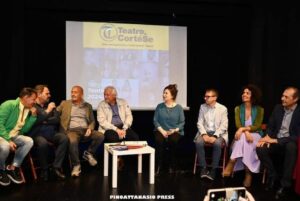 Classico, cabaret, musica, comico e nuove tendenze: presentata la nuova stagione del Teatro CortéSe