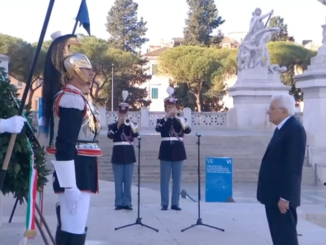 4 Novembre: Mattarella all'Altare della Patria